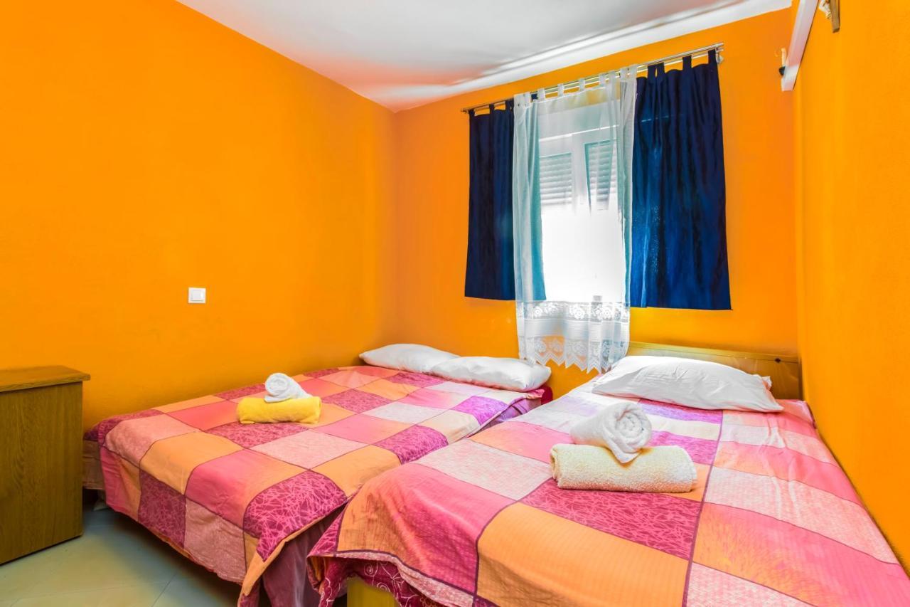 Apartment Sparadici 10015B Grebastica Luaran gambar